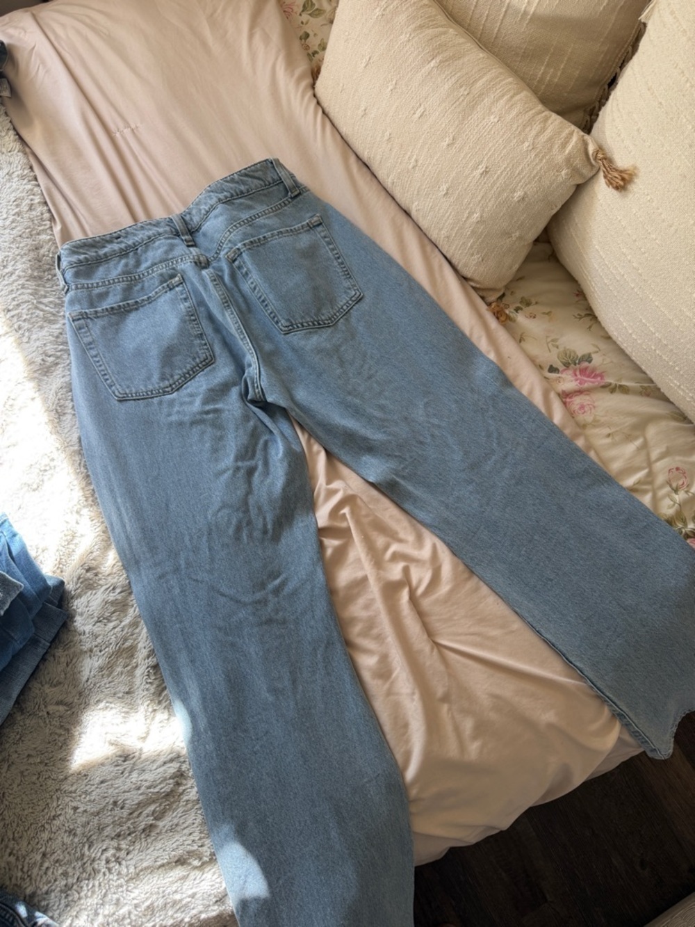 Fashion Nova Light Wash Denim Shorts with Frayed Hem - Picture 6 of 7